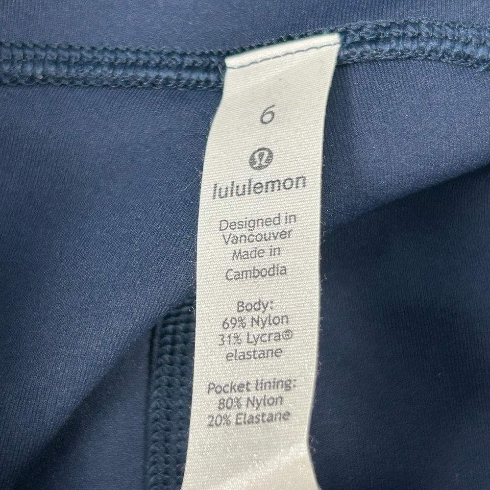 Lululemon NEW Speed Up Crop 21” with Pockets – True Navy, Size 6 (NWT) - Picture 9 of 16